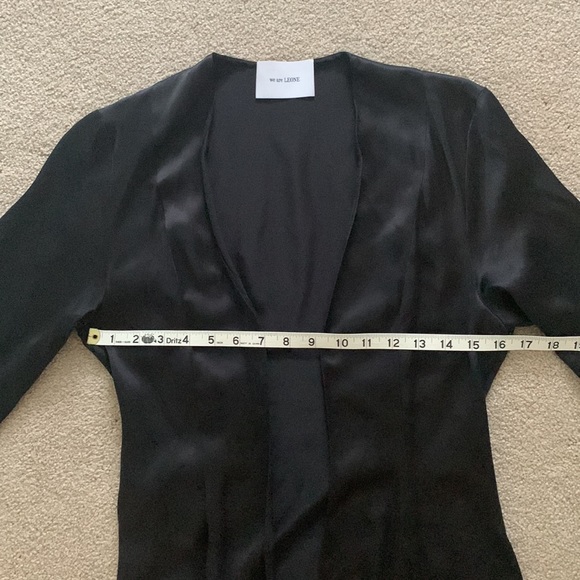we are LEONE Black Silk Robe - Picture 9 of 12